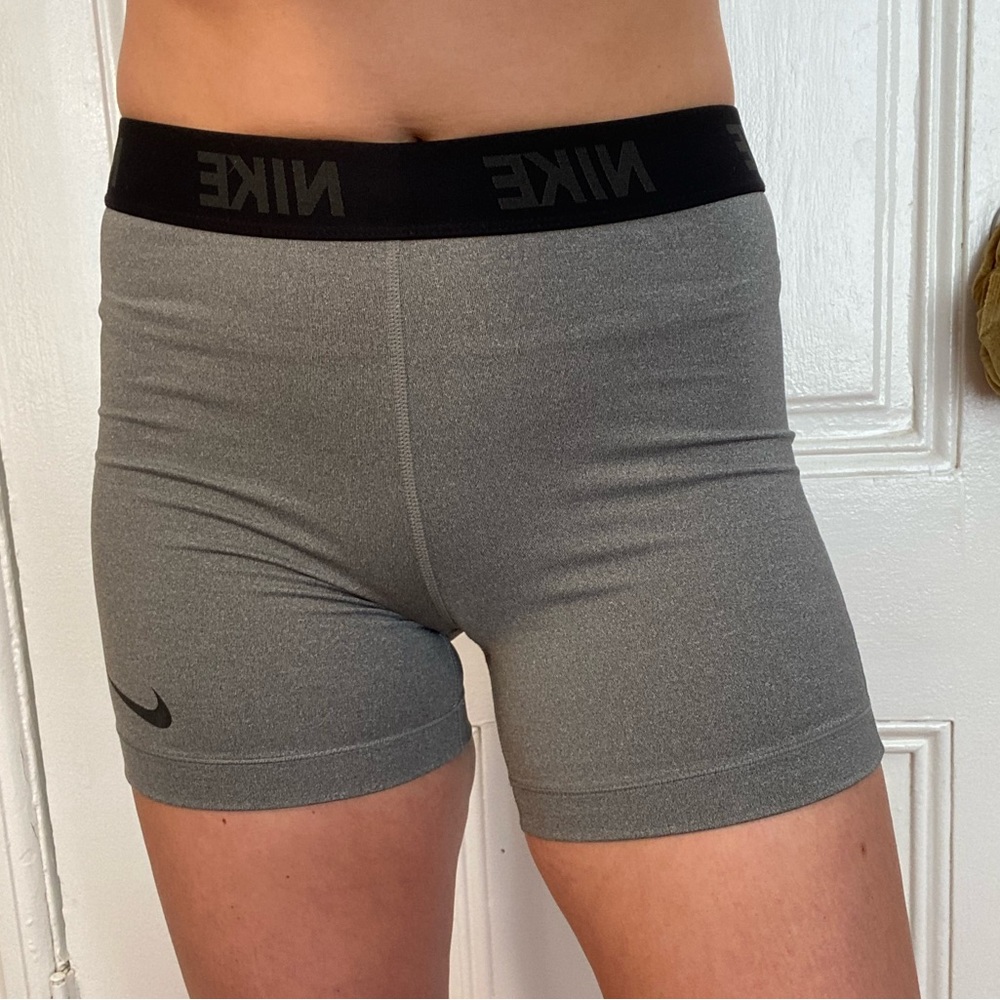 Nike spandex - Picture 2 of 2